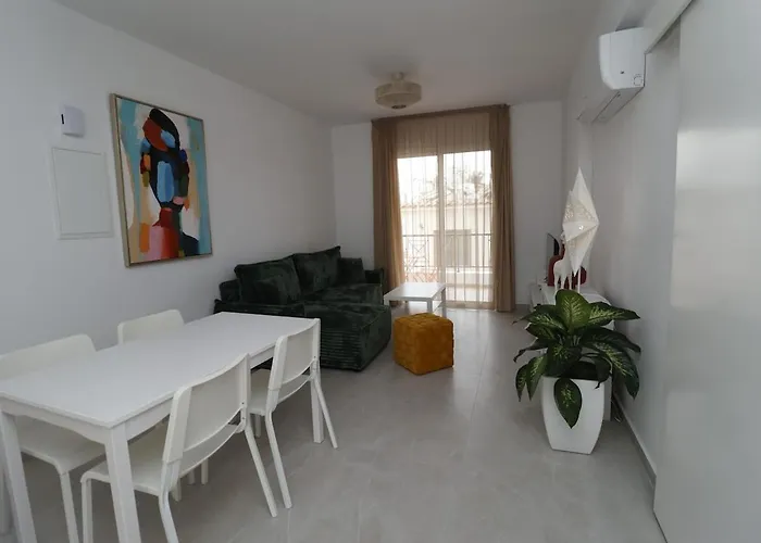 Apartman Sot Orange Hut