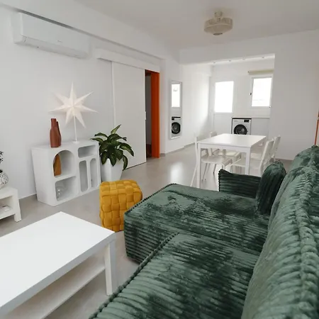 Sot Orange Hut Daire Pafos